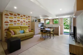 Anna's Home - Image 2
