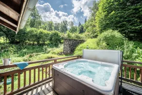 Chalet \"La Glière De L'Etelley\" avec vue sur la montagne, terrasse privée et Wi-Fi - Image 2