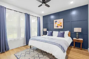 Convenient Downtown Medical District 3 Brm House - Image 4
