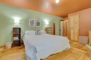 Family Friendly Kennebunk Pond Lakefront Retreat - Image 4