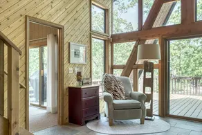 Tarnhouse Lakefront Cottage by StayLage - Image 3