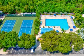 Ocean View 2br/2ba w/pool, bar, gym + dockage 28ft - Image 3