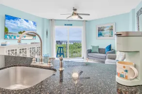 Ocean View 2br/2ba w/pool, bar, gym + dockage 28ft - Image 5