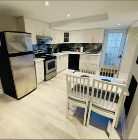 Spacious Basement in Oakville - Image 2