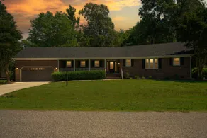 The Clubhouse: Hot tub, Marina, Golf Course & Pool - Image 2