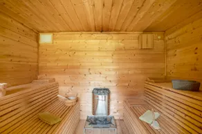 Il Gioiellino: Lake Maggiore Villa with Inside Pool and Sauna - Image 3