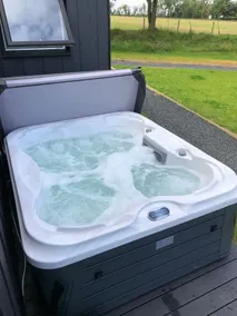 2 Bed Premium Luxury Pod + Hot Tub | North Coast - Image 4