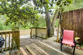 Riverfront Angler's Cabin in Fairhope w/ Deck! - Image 2