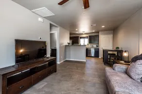 Modern Comfort: Quiet Neighborhood Near Parks - Image 5