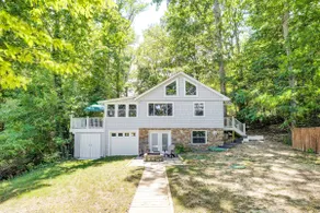 Lakefront Lusby Home w/ Fire Pit: 3 Mi to Beach! - Image 2