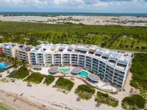 Spacious 4BR Grand Apartment at SIELA - Image 5