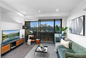 Luxurious Fitzroy Street Getaway - Image 3