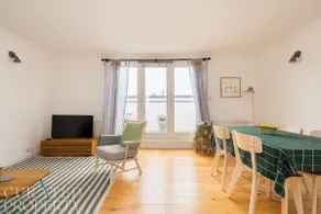 Charming Primrose Hill Rooftop Duplex - Image 2