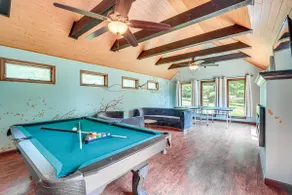 Game Room & Private Yard: Family Gem in Kunkletown - Image 4