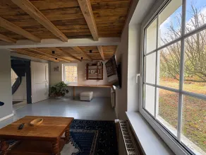 Peaceful house with private pool - Image 4