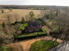 Red House - Image 5