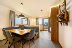 Apartment Loach - Image 3