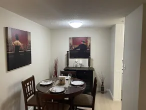Cozy Condo close to LRT, Stadium and Expo Center. - Image 3