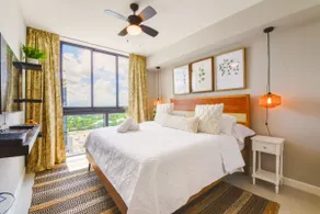 Prime Downtown Doral Park Condo - Image 2