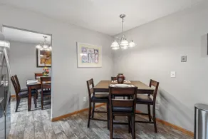 Charming Family Home in Burnsville - Image 3