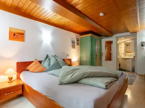 Beautifully renovated farmhouse, dream location - Image 4