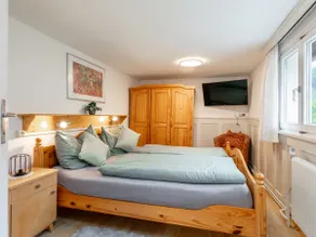 Beautifully renovated farmhouse, dream location - Image 5
