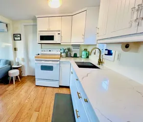 Camano Island Cottage - Madrona Beach - Image 4