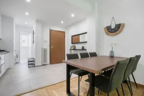 Mellow 2-Bedroom Apartment in Athens - Image 5
