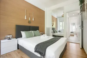Mellow 2-Bedroom Apartment in Athens - Image 2