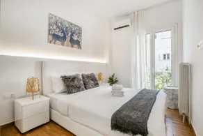 Mellow 2-Bedroom Apartment in Athens - Image 3