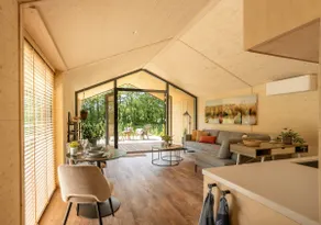 New! Luxury Lodge in beautiful natural surroundings - Image 5