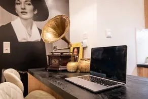 Maria Callas Apartment Kolonaki - Image 3