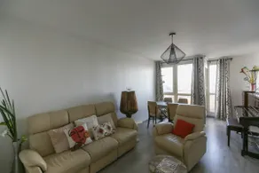Nice apartment with balcony in Pré-Saint-Gervais - Image 4
