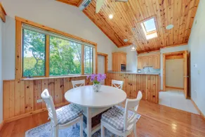 Peaceful Warrenville Home: 1 Mi to Herrick Lake! - Image 2