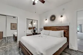 Elegant 3BR Condo - Magnolia North 101 - Image 3