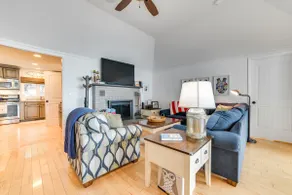 Lakefront Escape on Beautiful Burt Lake! - Image 4