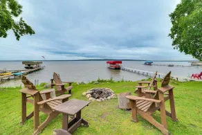 Lakefront Escape on Beautiful Burt Lake! - Image 2