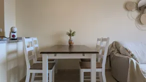 Los Altos Apartment - Image 5