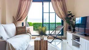 Los Altos Apartment - Image 2
