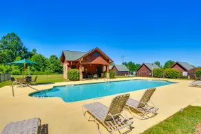 Lake Keowee Retreat: Idyllic Six Mile Cabin! - Image 3