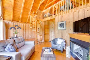 Lake Keowee Retreat: Idyllic Six Mile Cabin! - Image 5