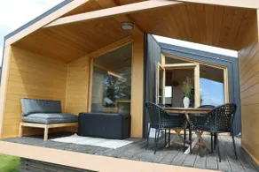 Tiny house overlooking the countryside (265669) - Image 3