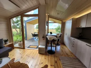Tiny house overlooking the countryside (265669) - Image 5