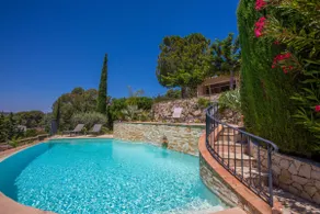 F2 im EG, Villa La Colline: Meerblick, WLAN & Klimaanlage - Image 3