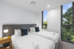 Brand NEW Pet Friendly Japandi style Riverview apt - Image 4