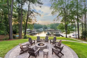 Your Dream Lake House Retreat - Image 2