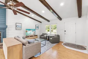 Your Dream Lake House Retreat - Image 4