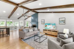Your Dream Lake House Retreat - Image 3