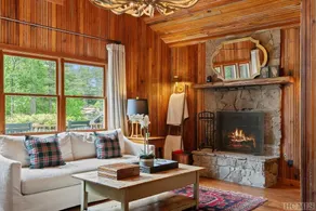 Highlands Cottage in Mirror Lake! 3 mins to town! - Image 4