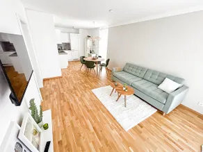 Modern two-room apartment near the cathedral square - Image 2